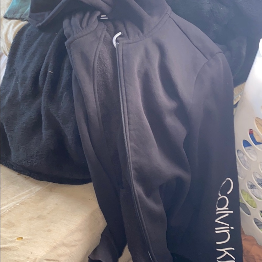 Hoddie - Picture 3 of 3